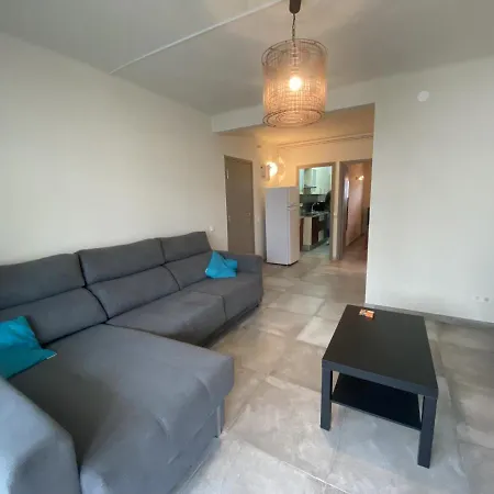 Residencia De La Platja Roses